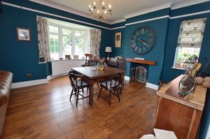 Dining Area- click for photo gallery